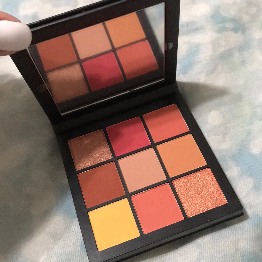 huda beauty coral obsessions palette!